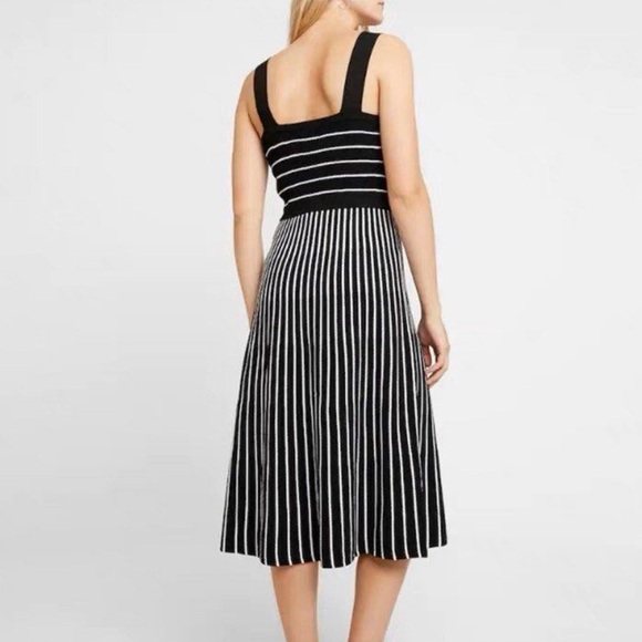 Banana Republic Knit Striped Midi Dress Size Medium - Picture 3 of 5